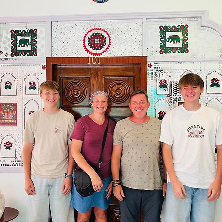 The Nandi International Boutique Homestay فاراناسي المظهر الخارجي الصورة