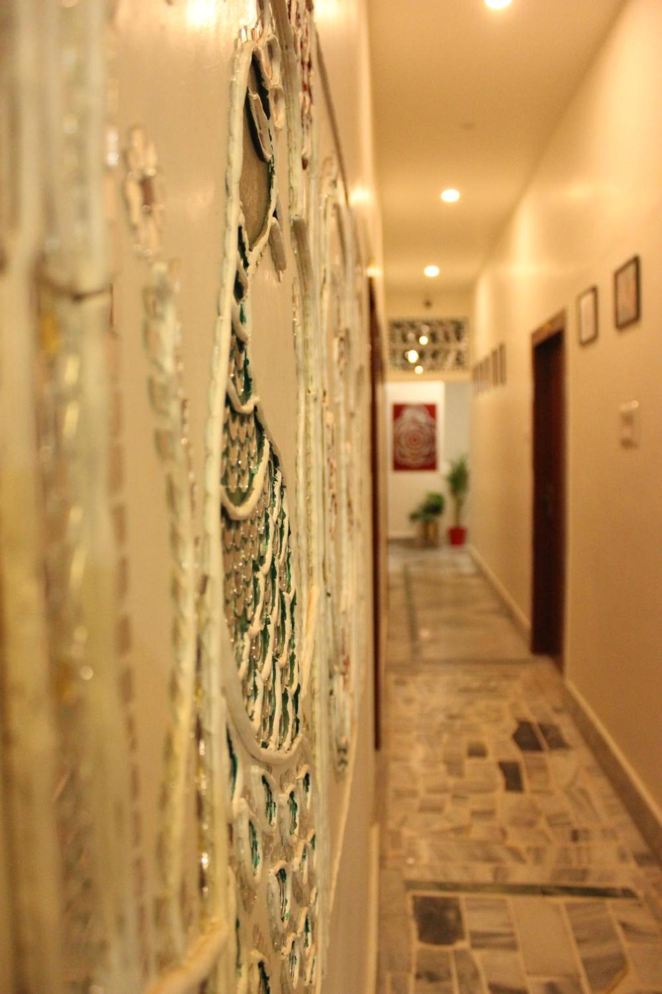 The Nandi International Boutique Homestay فاراناسي المظهر الخارجي الصورة